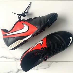 Nike | CTR360 Libretto III Turf Boots M 6.5/W 7.5